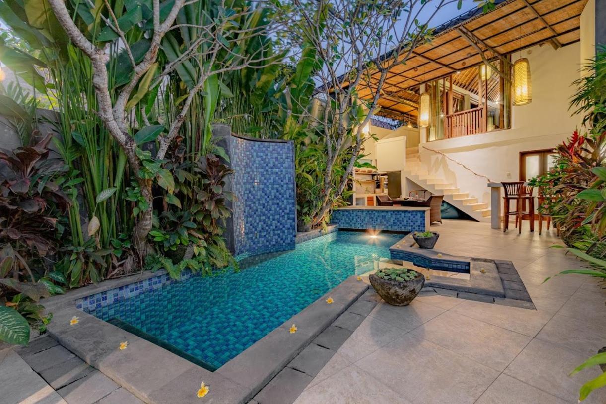 Bali Akasadua Villa Seminyak Exteriör bild